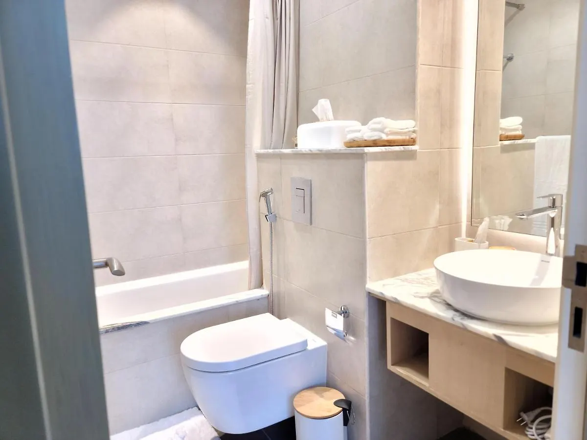 Reverie Stays - Picturesque & Modern 3Br With Full Burj Khalifa View Dubai